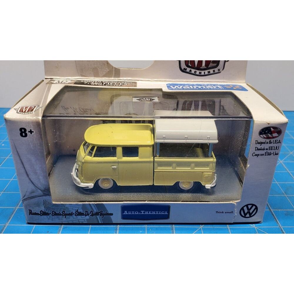 M2 Machines 1960 VW Double Cab Truck USA Model Rear Canopy